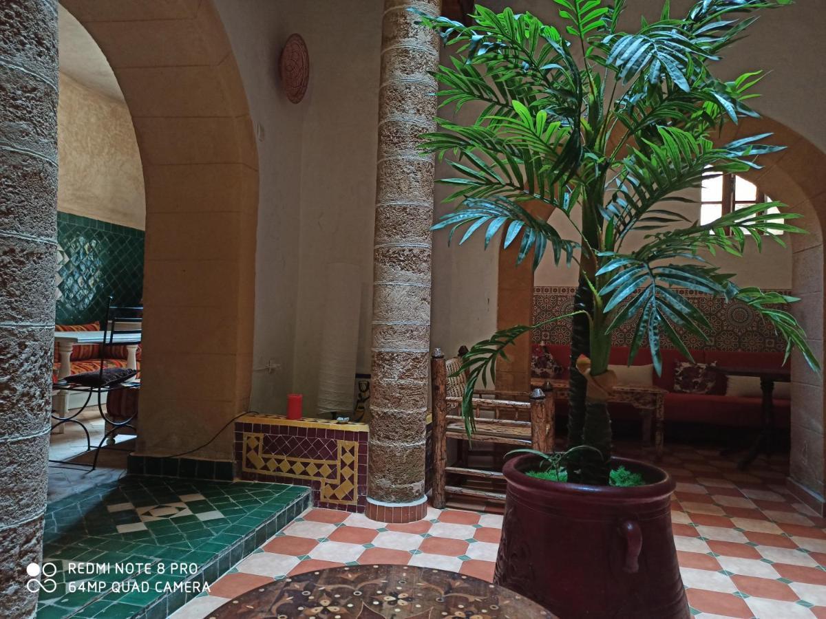 Riad La Rose Des Vents Suvayr Dış mekan fotoğraf